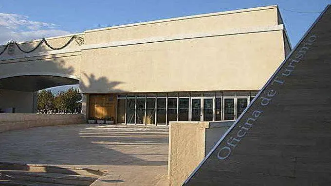 Oficina de Turismo de Ceuta (C.A.)
