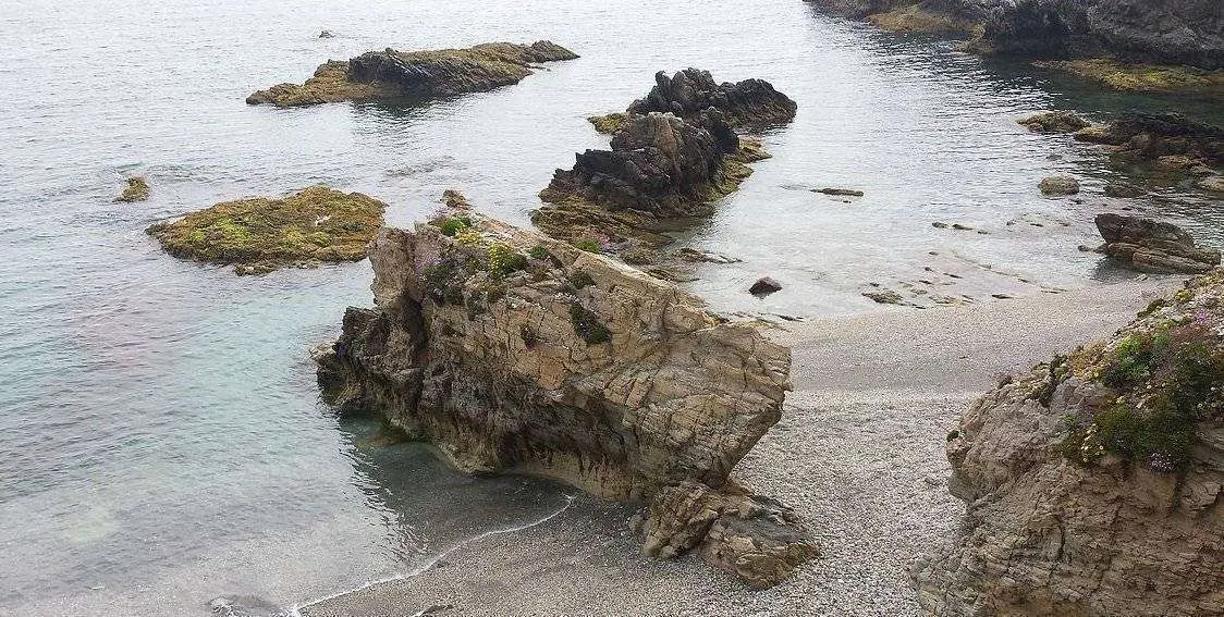 Playa_de_Calamocarro_Ceuta.jpeg