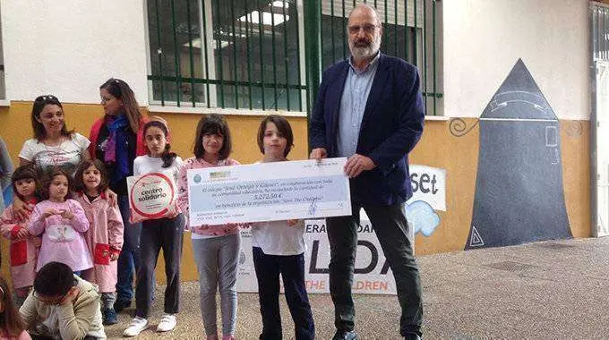 entrega-tal&oacute;n-savae-the-children