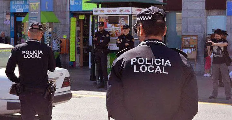 polic&iacute;a-local