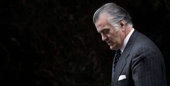 Luis Barcenas leaves the National Court in Madrid, Friday, March 22, 2013