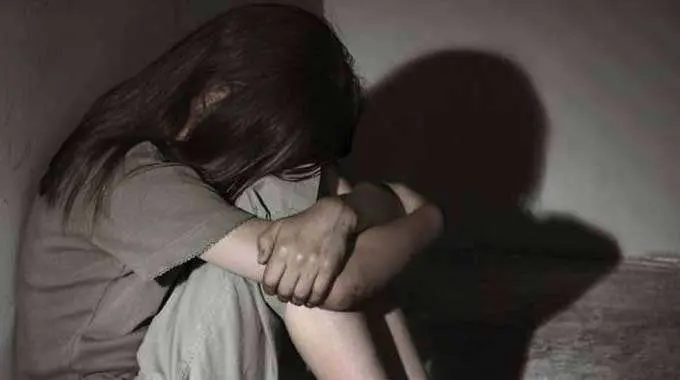 violaci&oacute;n mujer