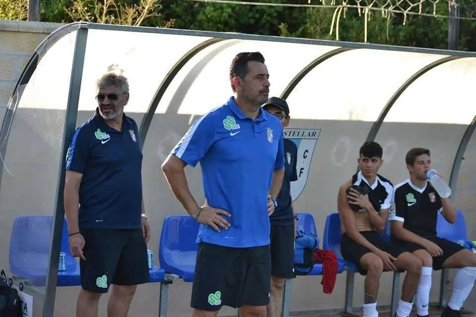 Juan Ram&oacute;n, entrenador del Ceuta (C,A,)