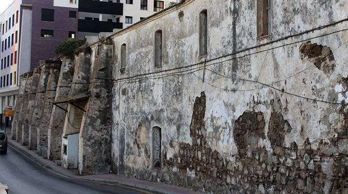 Imagen del antiguo Almac&eacute;n de Abastos (J. Ch.)
