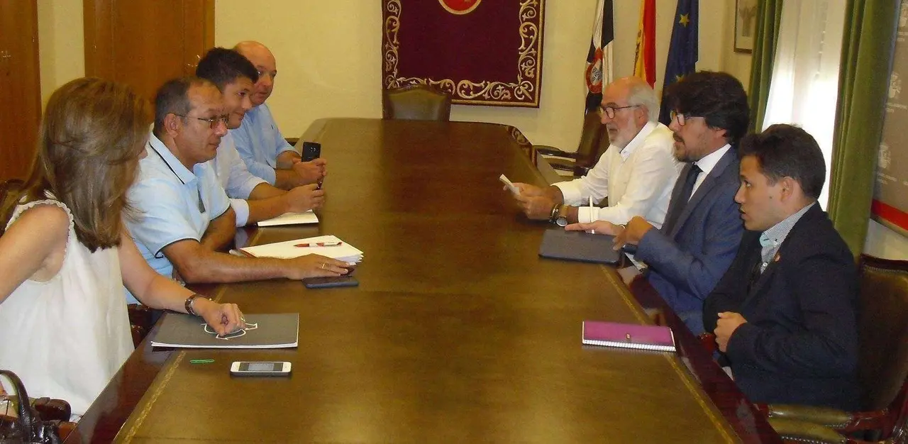 Reuni&oacute;n Delegaci&oacute;n de Gobierno