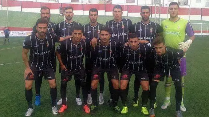 La AD Ceuta en su &uacute;ltimo encuentro (PEPE SEGURA)