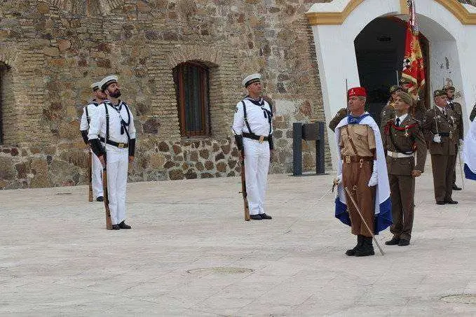 Desfile en las Murallas Reales
