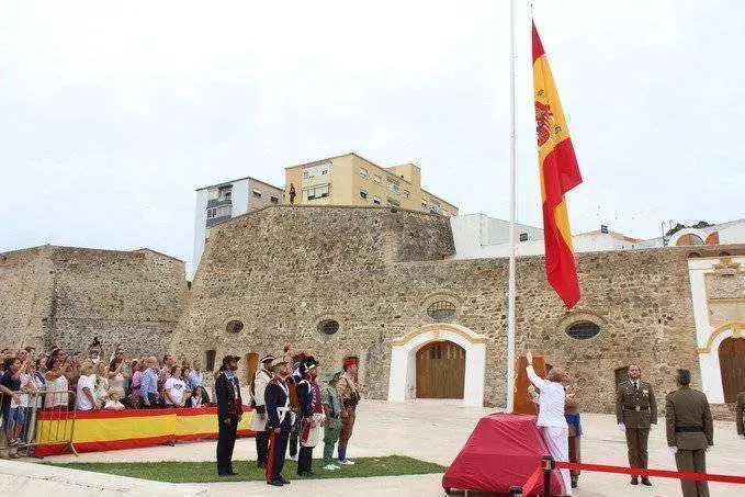 Desfile en las Murallas Reales