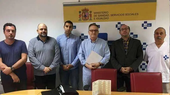 Reuni&oacute;n de responsables del Ingesa, el Colegio de Farmac&eacute;uticos y Cruz Blanca (CEDIDA)