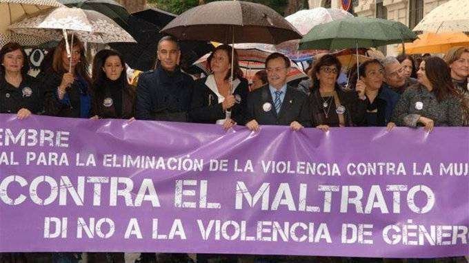 Manifestación contra la violencia de género celebrada en Ceuta (C.A./ARCHIVO)