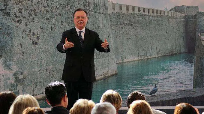 Juan Vivas, en un momento de su alocuci&oacute;n (C.A.)