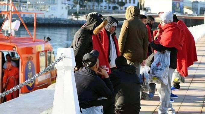 Los migrantes, a su llegada a puerto (CEDIDA)