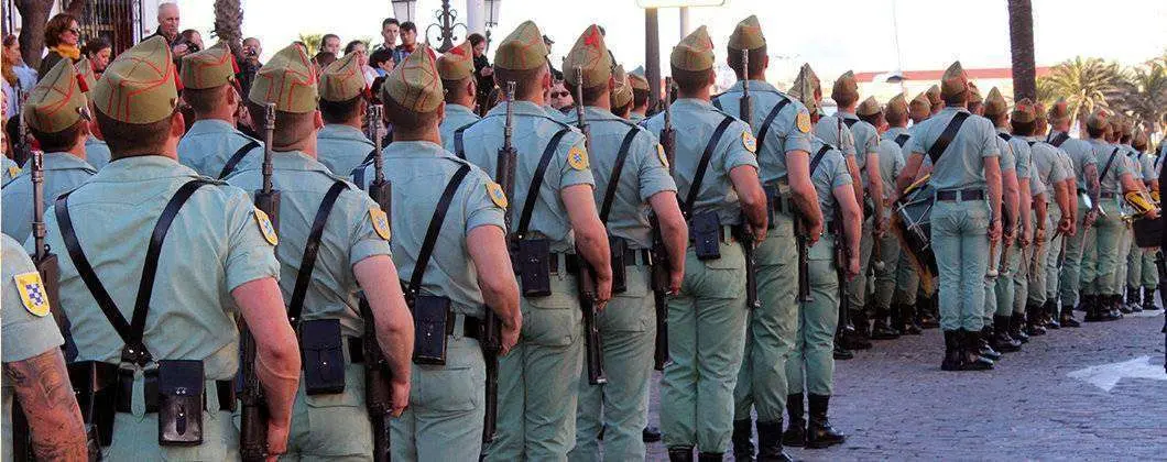Militares de la Legi&oacute;n, en un desfile de Semana Santa (C.A./ARCHIVO)