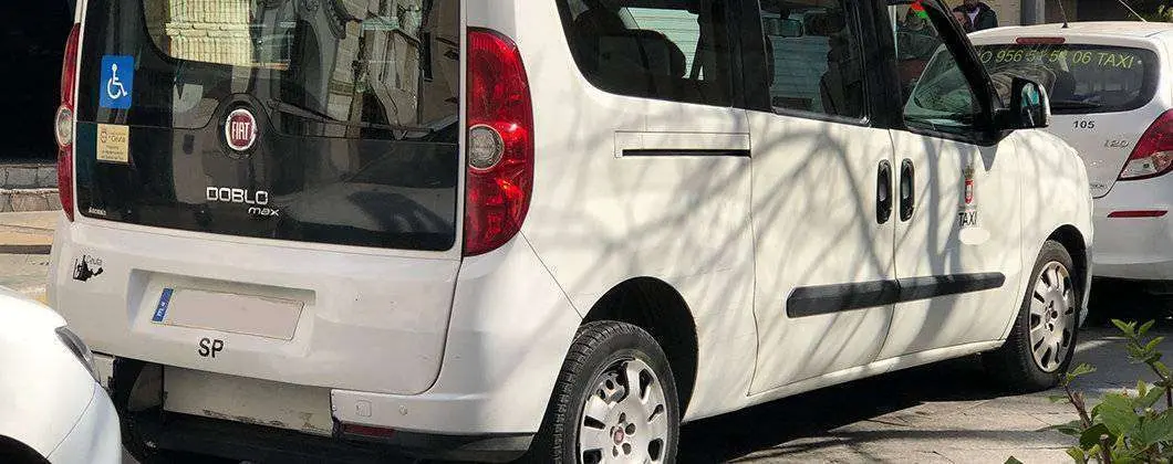 Taxi adaptado / Archivo