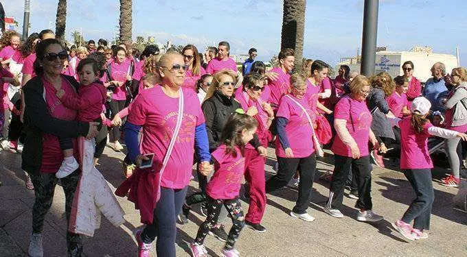 Participantes en la Carrera de la Mujer (C.A./ARCHIVO)