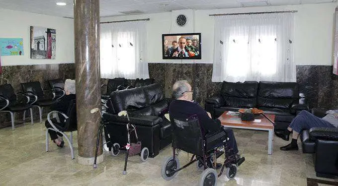 Interior de la residencia de mayores Nuestra Se&ntilde;ora de &Aacute;frica (C.A.)