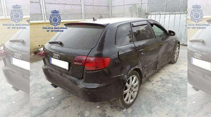 Veh&iacute;culo utilizado por el detenido (POLIC&Iacute;A NACIONAL)