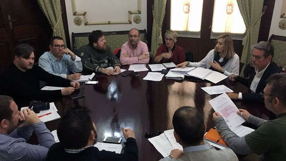 Reuni&oacute;n del jurado de los premios del deporte reunido hoy (CEDIDA)