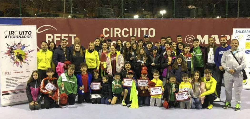 Participantes en el Circuito de Aficonados (FEDERACI&Oacute;N DE TENIS)
