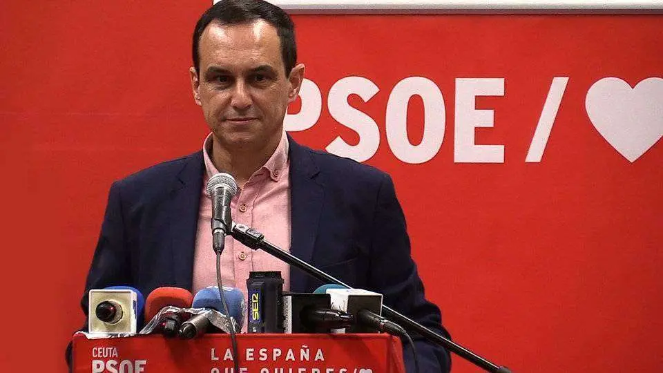 El socialista Manuel Hern&aacute;ndez (C.A./ARCHIVO)