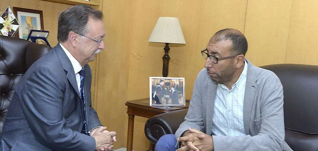 Vivas y Al&iacute;, durante la reuni&oacute;n que ambos han mantenido hoy en el despacho de la Presidencia (CEDIDA)