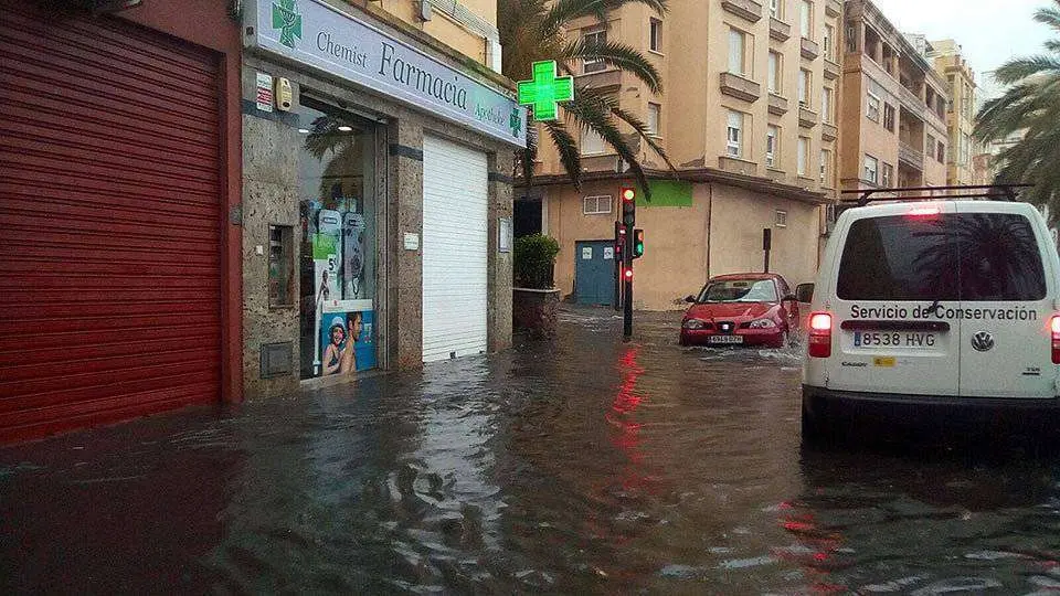 inundaci&oacute;n la marina