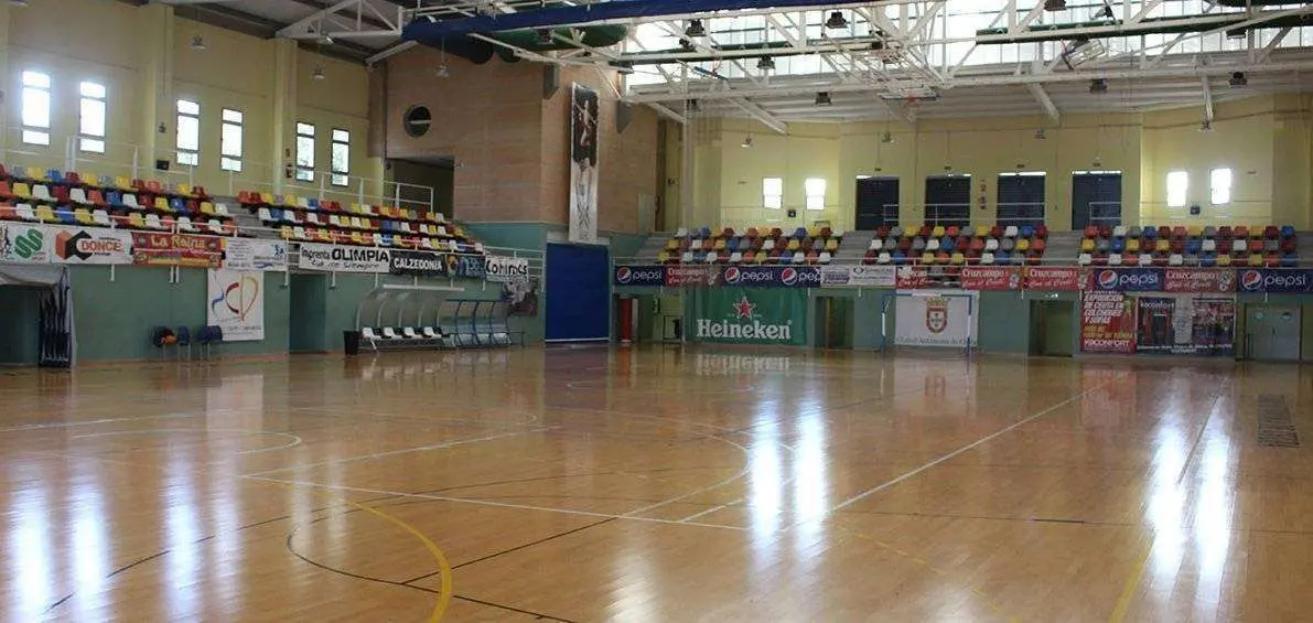 Polideportivo-Guillermo-Molina-55