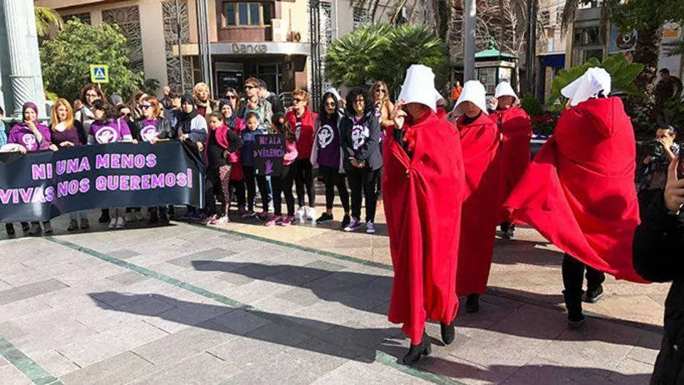 Concentraci&oacute;n contra la violencia de g&eacute;nero celebrada en la Plaza de los Reyes el 25 de noviembre de 2018 (C.A./ARCHIVO)