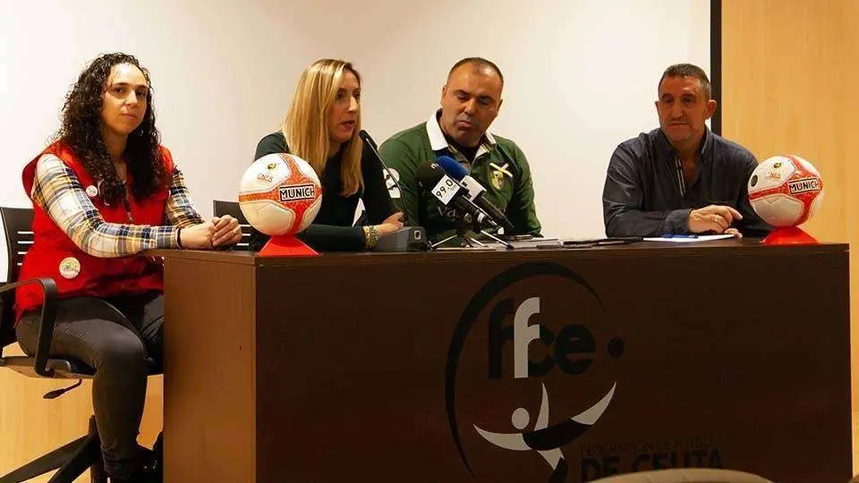 Un momento del acto de presentaci&oacute;n del Torneo Ben&eacute;fico (ICD)