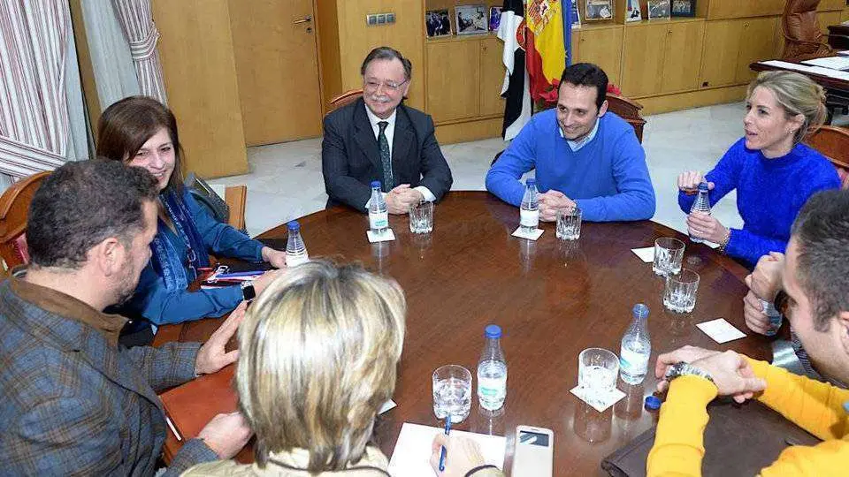 Vox PP Vivas Redondo Un momento de la reuni&oacute;n celebrada hoy (CEDIDA) VOX PP VIVAS REDONDO