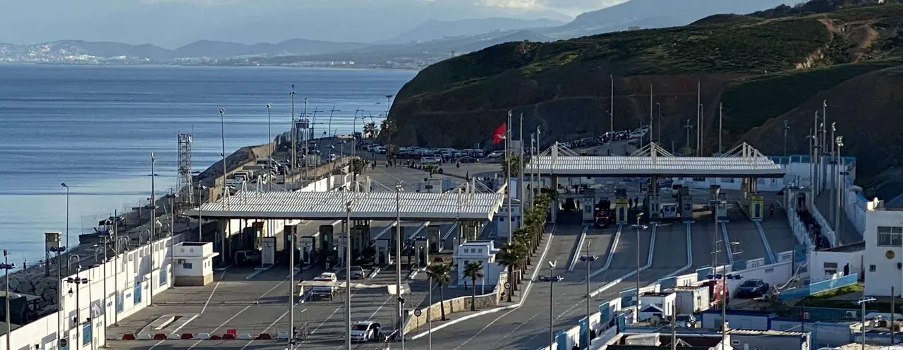 frontera recorta