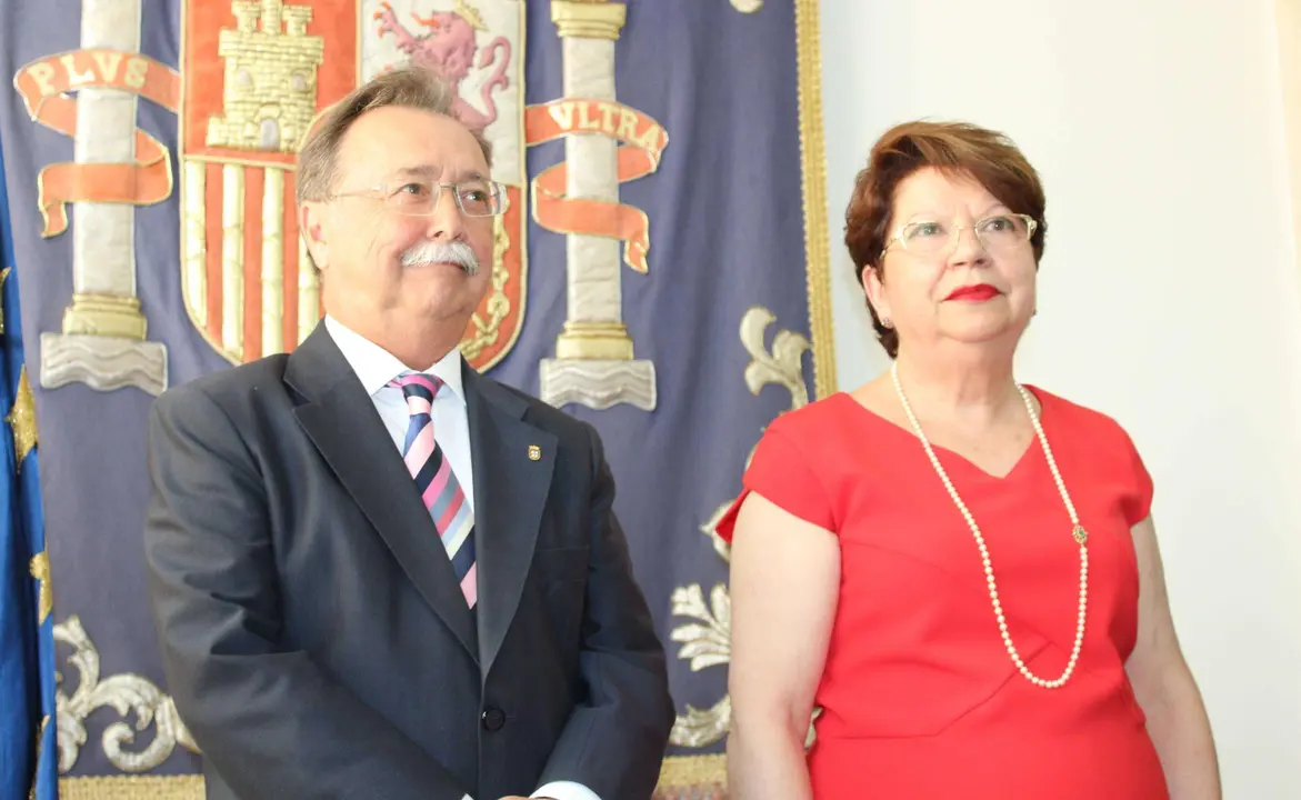 delegada y vivas