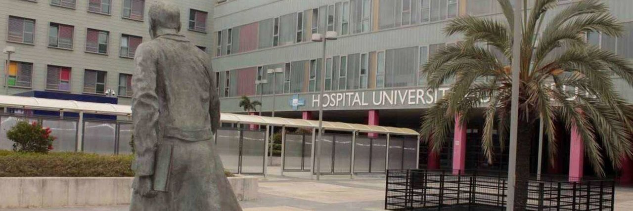 Hospital Universitario de Ceuta (JAVIER CHELLARAM)
