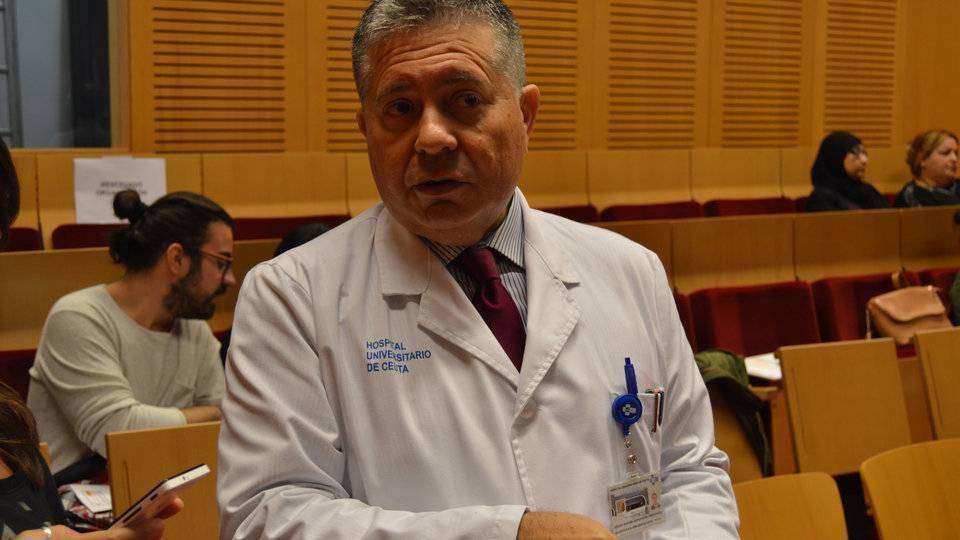 El jefe de Medicina Preventiva del Hospital de Ceuta y presidente de Adesce, Julián Domínguez (C.A./ARCHIVO)