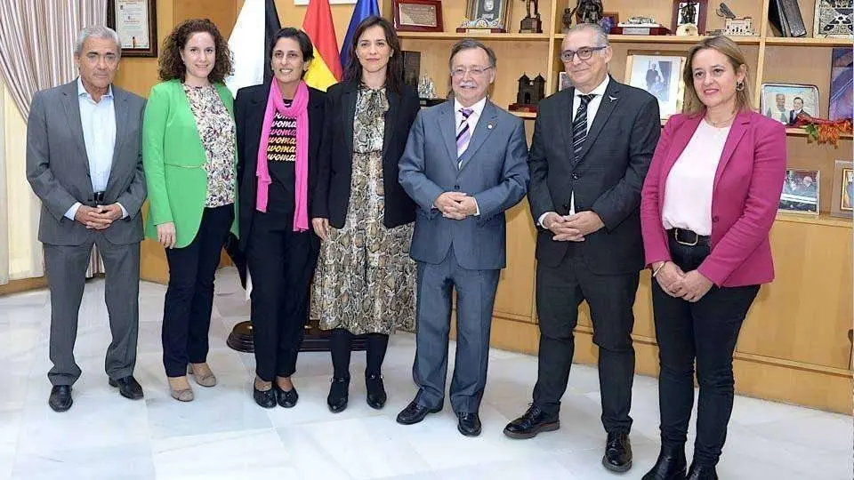 Representantes de la Ciudad y la CHG, durante una reuni&oacute;n celebrada el pasado octubre (CEDIDA)