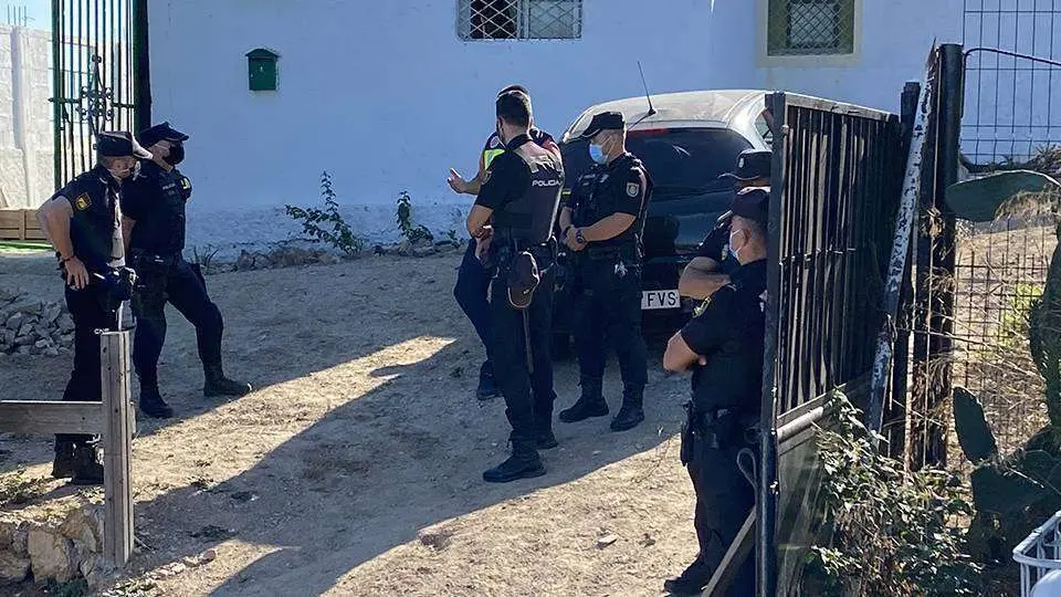 REGISTRO POLIC&Iacute;A HACHO