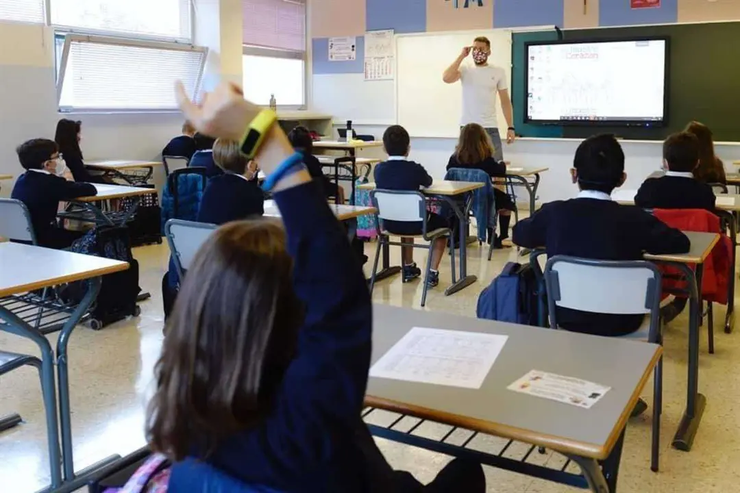  &iquest;Qu&eacute; suceder&iacute;a si el profesor de mi hijo da positivo en el PCR?  Foto: EFE 