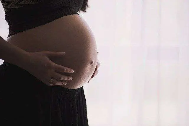 Coronavirus y embarazo: c&oacute;mo afecta el COVI-19 a este grupo de riesgo 