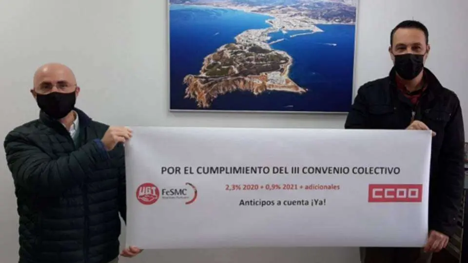 Sindicalistas de CCOO y UGT en la Autoridad Portuaria (CEDIDA)
