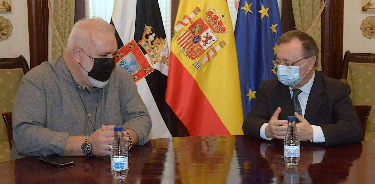 cruz_blanca