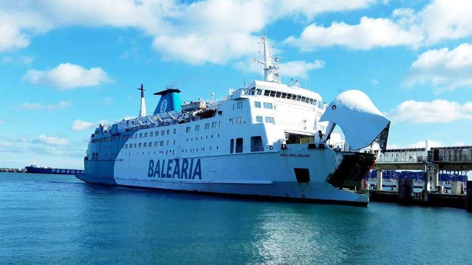 Buque de Baleària atracado en Tánger-Med (EMBAJADA DE ESPAÑA)