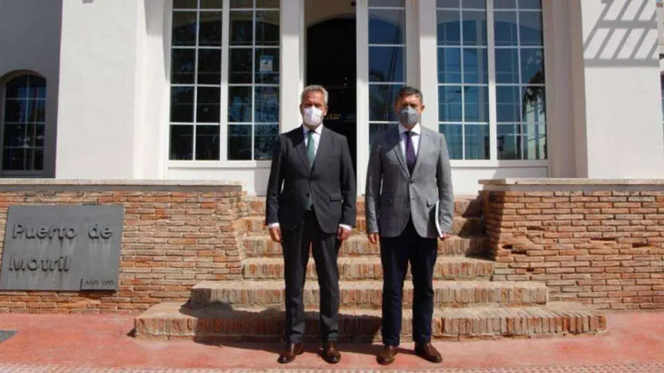 Garc&iacute;a Fuentes y Doncel, tras su reuni&oacute;n (CEDIDA) MOTRIL
