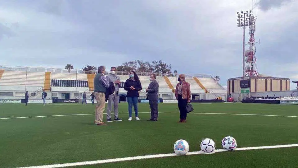 Vivas y Miranda, durante su visita al Alfonso Murube (FFCE)
