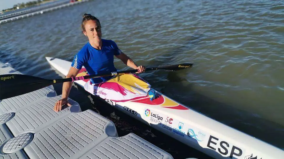 La palista ceut&iacute; Isa Contreras (CLUB LOS DELFINES)