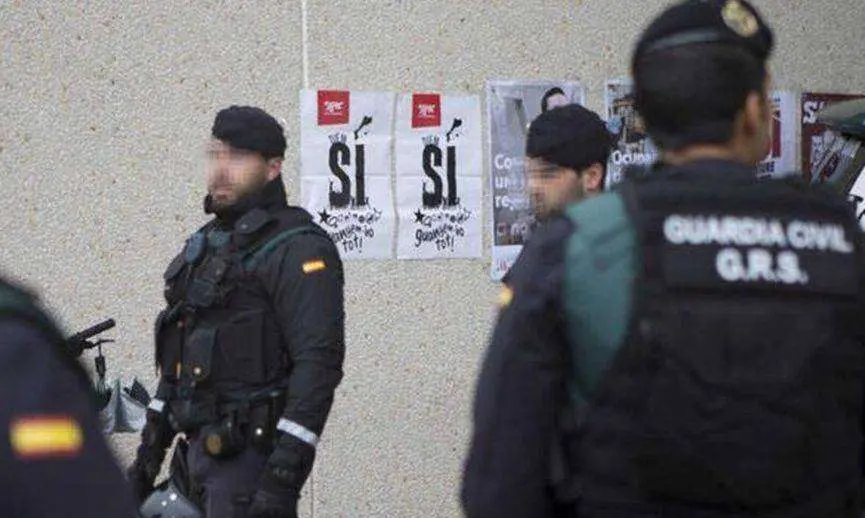 un-grupo-de-agentes-del-grs_8_865x518 (1)