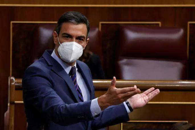 mascarillas-sanchez-celebra-pronto-vamos-abandonarlas-calle