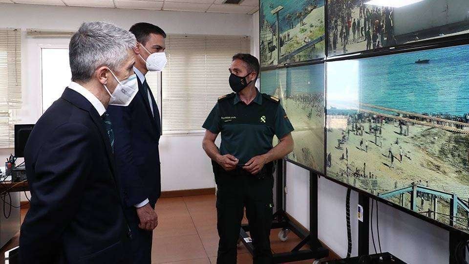 Pedro Sánchez y Fernando Grande Marlaska, durante su visita a Ceuta del pasado mayo (CEDIDA/ARCHIVO)