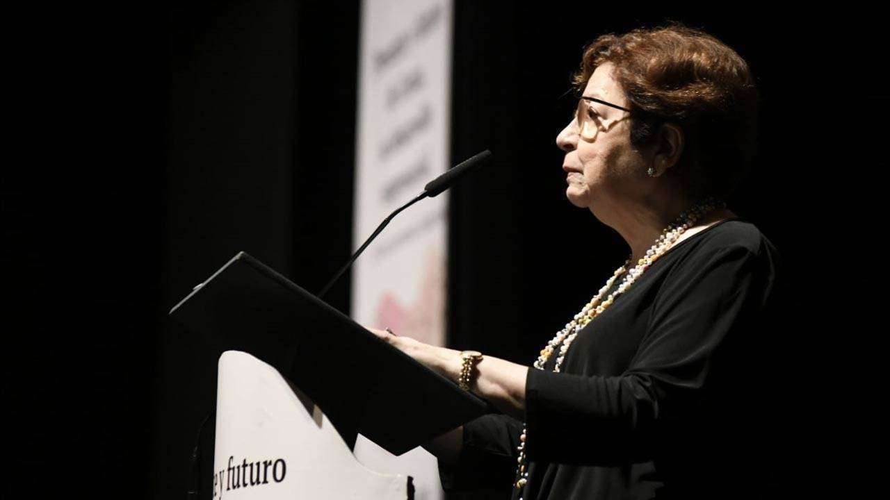 Salvadora Mateos, durante su intervención en el Foro (J.SAKONA)