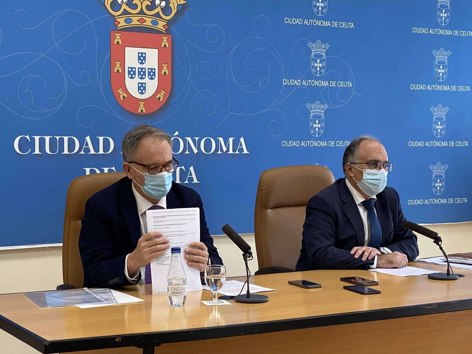 Lopera y Gaitán han presentado la campaña de vacunación contra la gripe (C.A.)