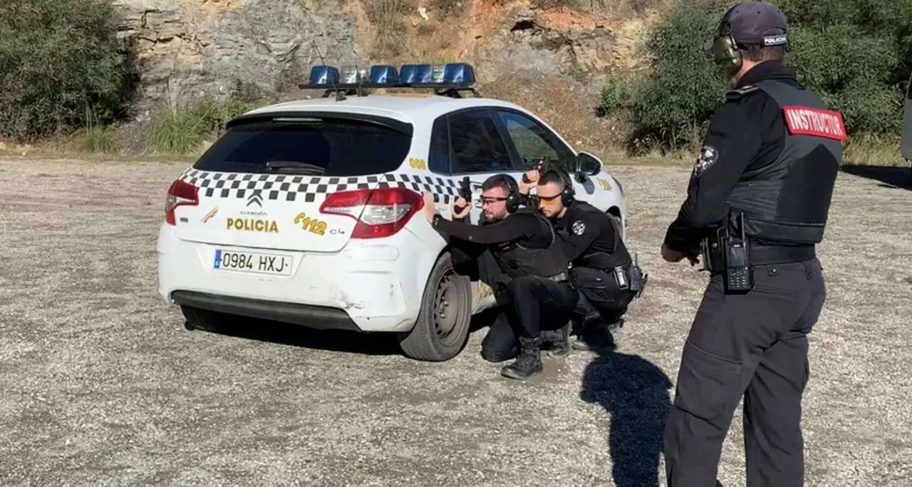 Polic&iacute;a_Local_curso_5
